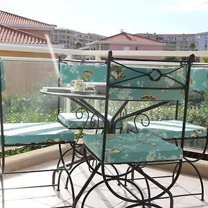  Appartement Juan Flore: Calme Absolu à 100m De La Plage